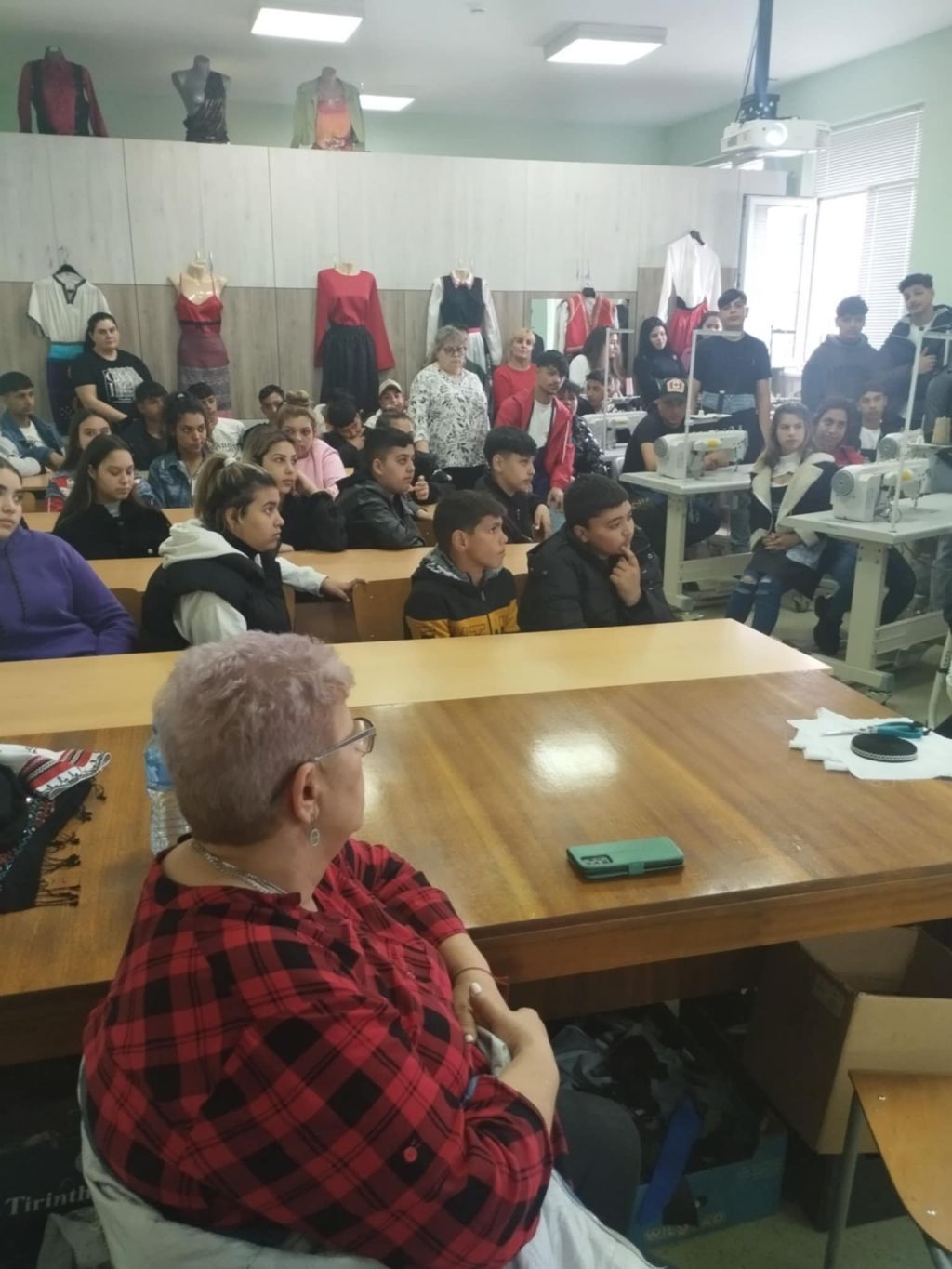 Изработване на работна престилка - приложение на устойчивото мода 5
