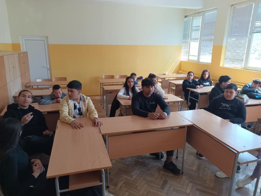 8-ми април - Межународен ден на ромите 3